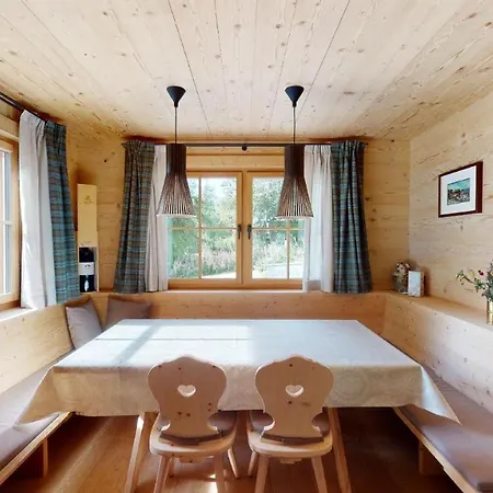 Aroevens * بونتريسنا